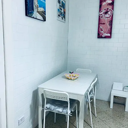 Rose's House *